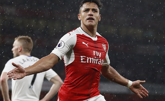 Alexis Sánchez se luce con un doblete en el triunfo del Arsenal