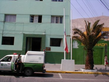 Sujeto golpea la cabeza de un carabinero para evitar ser arrestado