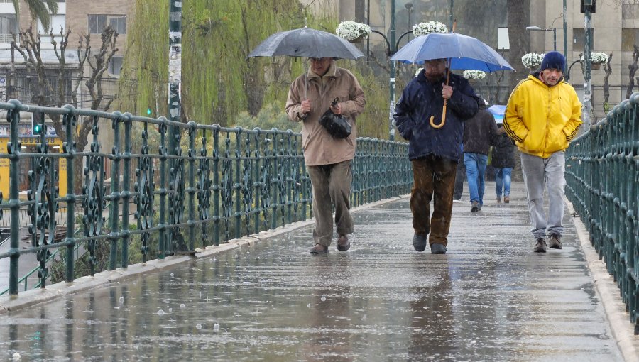 Precipitaciones llegarán este martes al litoral central del país