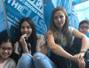 Familia de Claudio Bravo casi asiste al fatal concierto de Ariana Grande