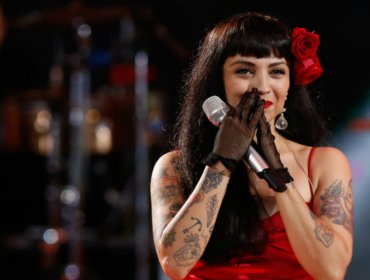 Mon Laferte sorprende junto a Inti Illimani en versión de "Que he sacado con quererte"