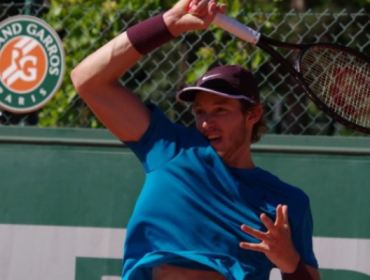 Debut y despedida: Nicolás Jarry cayó ante el ruso Khachanov en Roland Garros