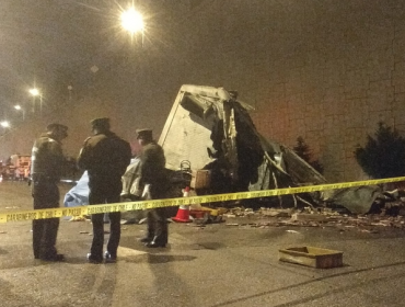 Trágico accidente: Camión cae de 15 metros dejando dos muertos en Talcahuano