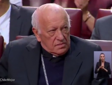 Así reaccionó Ezzati luego que Bachelet reiterara esfuerzos para despenalizar el aborto