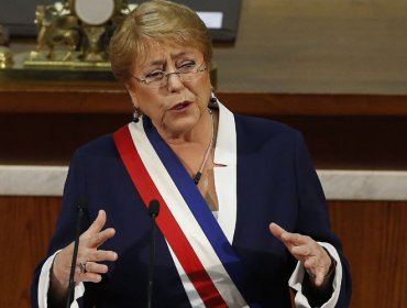 Ministra Narváez: “Es distinto el rol del Gobierno al rol de los partidos políticos”