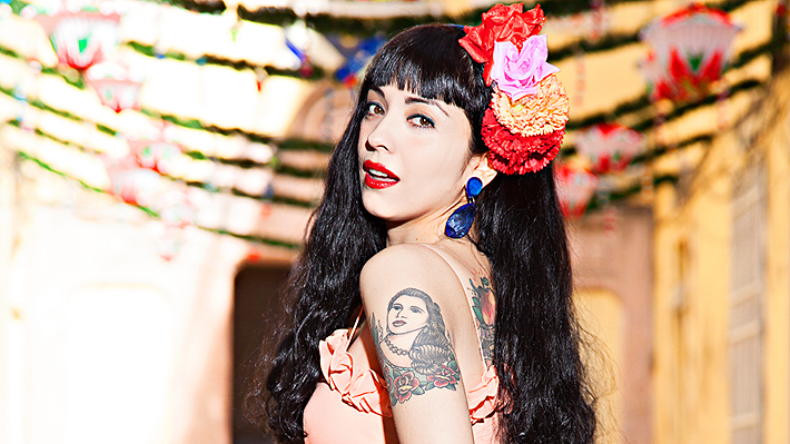 Mon Laferte interrumpe gira por Estados Unidos y México tras complicaciones de salud