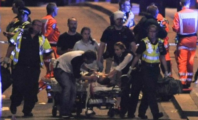 Lo que se sabe del "ataque terrorista" en Londres que dejó siete víctimas y tres atacantes muertos