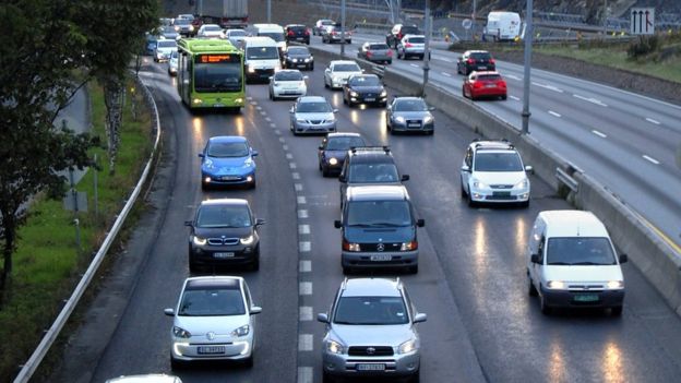 ¿Cuáles son los países donde los autos eléctricos tienen más éxito?