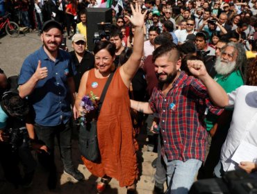 Alberto Mayol critica al Frente Amplio por “poco apoyo” a su candidatura