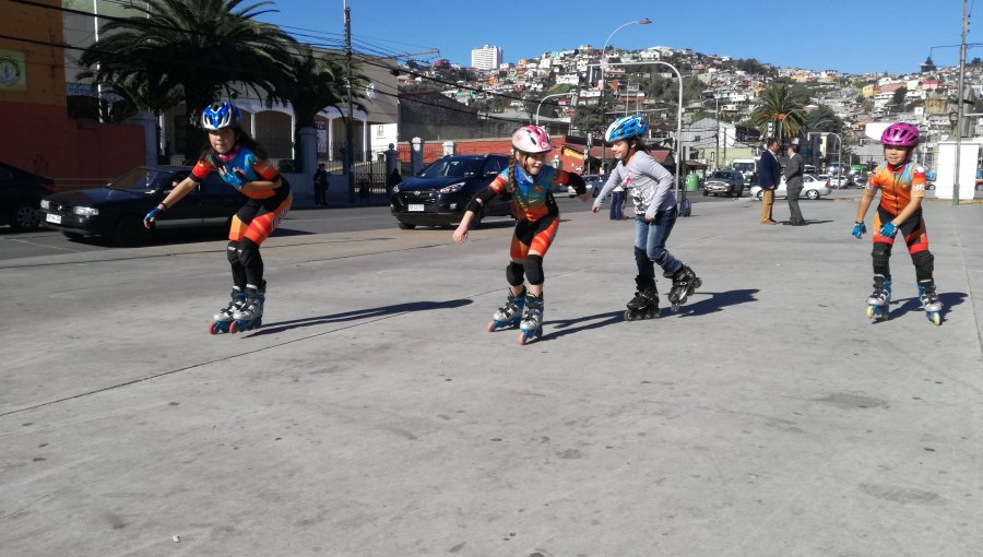 Senador Lagos Weber pide apoyo a autoridades para construir un “patinódromo” en Valparaíso