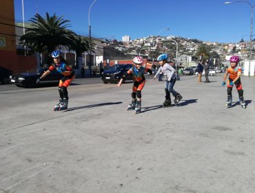 Senador Lagos Weber pide apoyo a autoridades para construir un “patinódromo” en Valparaíso