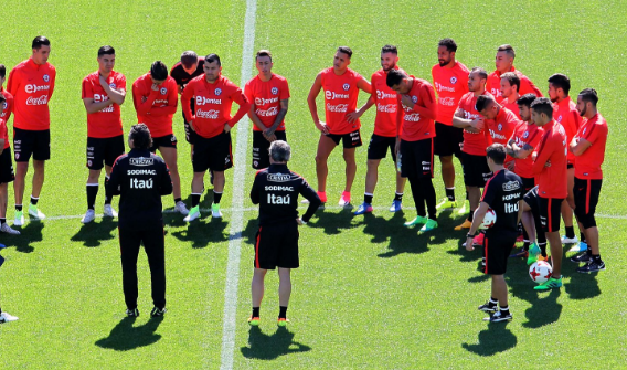 Chile choca ante Rumania en su último examen previo a la Copa Confederaciones