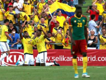 Colombia goleó 4-0 a Camerún, rival de Chile en la Copa Confederaciones