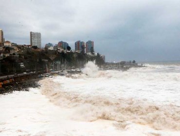 Armada eleva a categoría “anormal” fuertes marejadas en litoral central