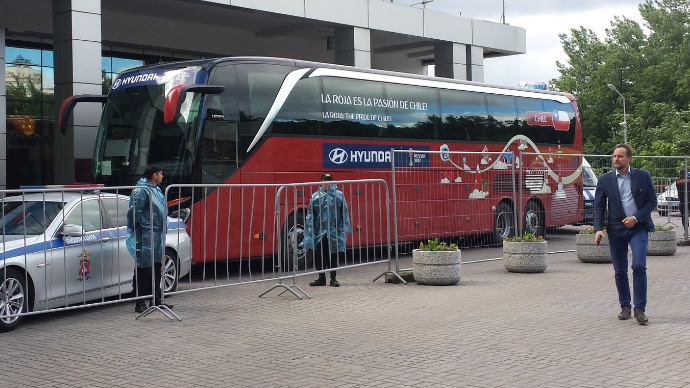 La Roja ya está en Kazán para enfrentar a Alemania por la Copa Confederaciones