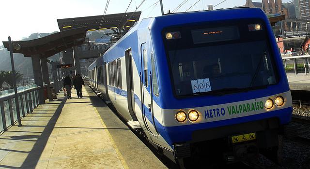 Metro de Valparaíso descarta paro tras extensión de negociaciones con maquinistas