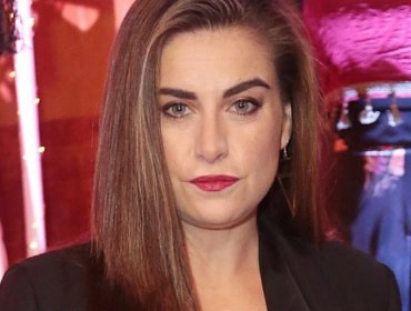 Ingrid Cruz acusa a Karol Dance de desubicada actitud en fiesta electrónica
