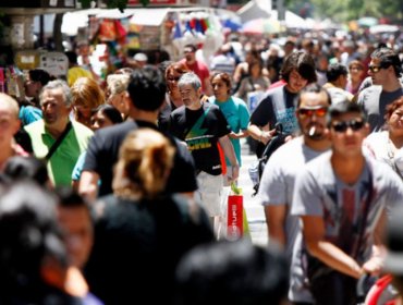 Cesantía en Chile sube por quinta vez consecutiva y llega al 7% en trimestre marzo-mayo