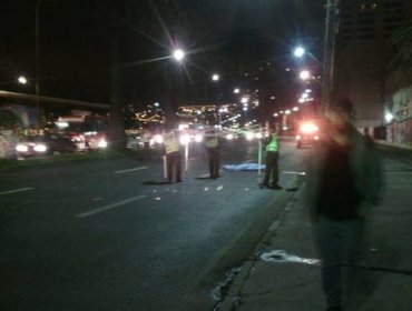 Vuelven las balas a Valparaíso: Pareja es atacada con pistola en mano en plena Avenida Errázuriz