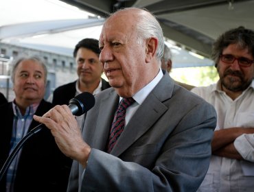 Ricardo Lagos contesta ¿Alejandro Guillier o Carolina Goic?: "Paso"