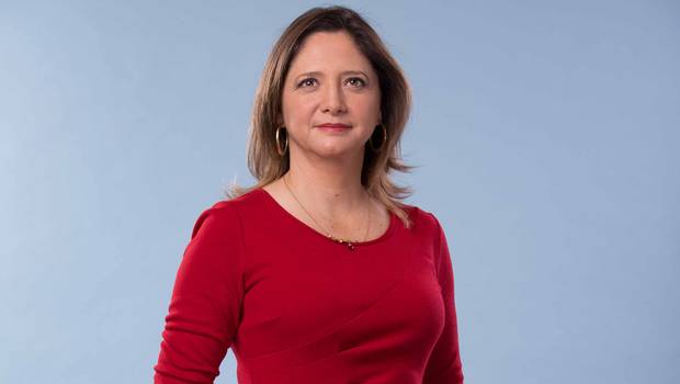 Mónica Pérez sale de la conducción de 24 horas y desata polémica por sueldo como corresponsal
