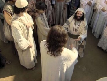 Este lunes en el prime time de TVN se estrena "Los Milagros de Jesús"