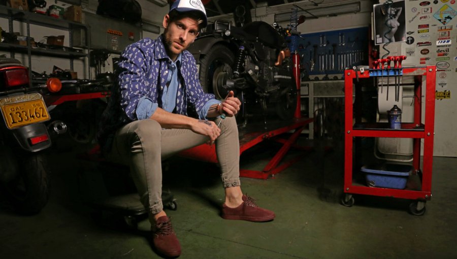 Scalpers en Chile: La camisa de la calavera ya está en el país para hombres con estilo único