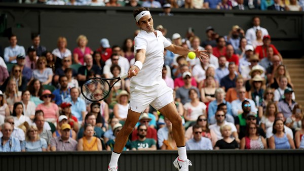 Wimbledon: Federer ganó y quedó bien perfilado para alcanzar su 19º Slam