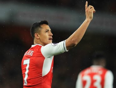 Mertesacker: "Alexis permanecerá en Arsenal definitivamente"