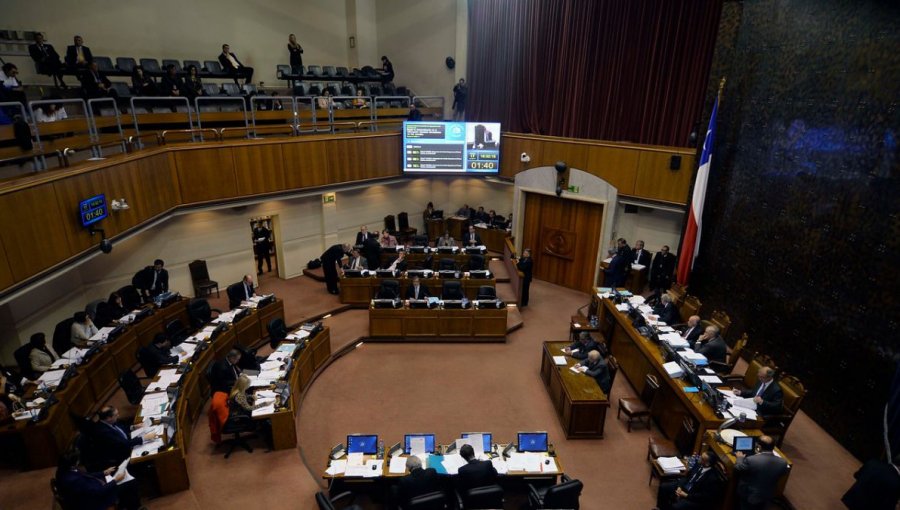 Tras 16 horas de discusión Senado aprueba proyecto de despenalización de aborto en 3 causales