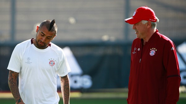 Ancelotti: "Que mis amigos de Inter se olviden de Vidal"