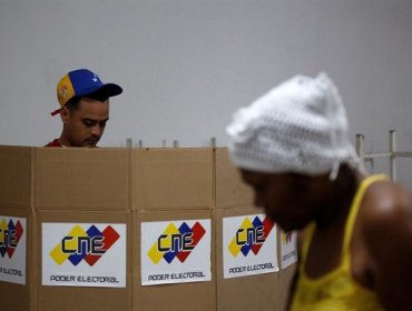 Datos de votación en Venezuela ponen en duda resultados del domingo