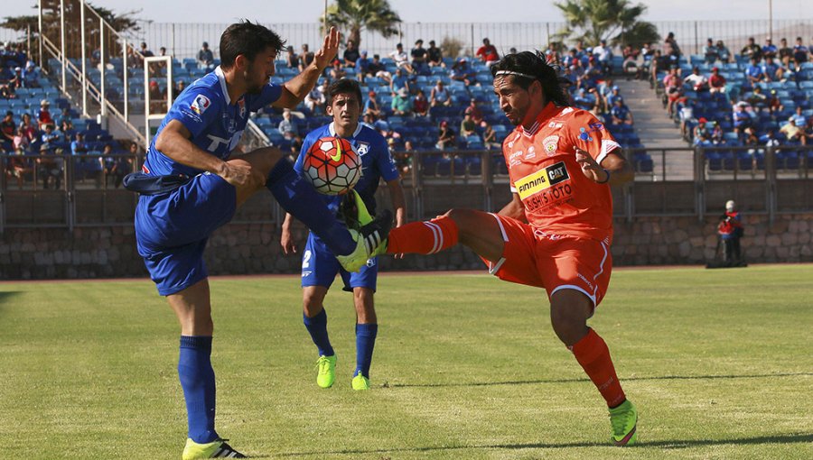 Primera B: Cobreloa y San Marcos igualaron en un gran compromiso en Calama