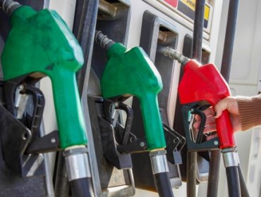 Fuerte alza en precios de combustibles anuncia Enap para este jueves