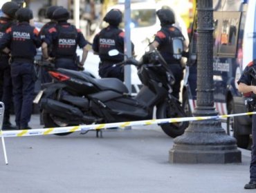 Sospechoso de ataque en Barcelona podría haber cruzado a Francia