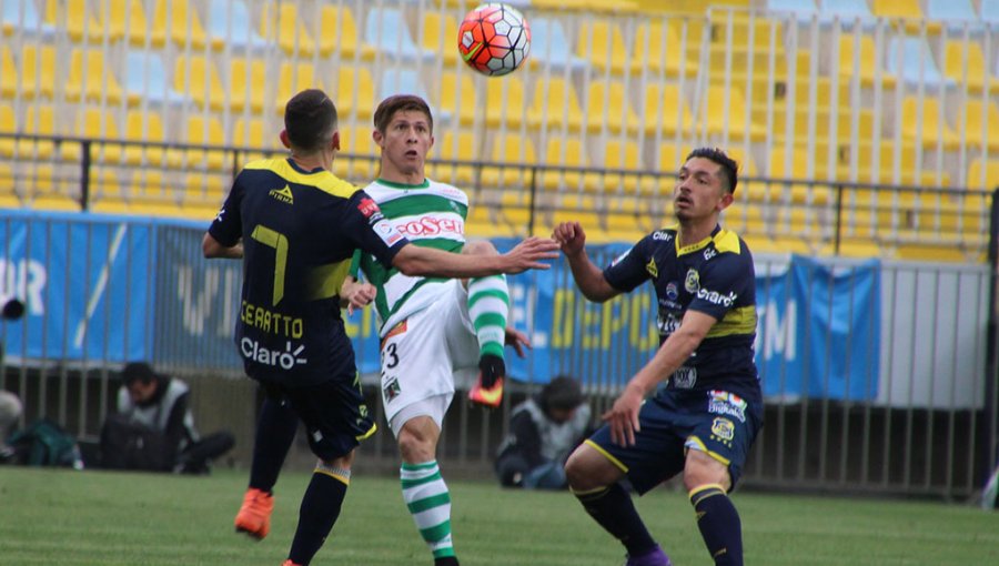 Everton busca acercarse a la cima visitando a Deportes Temuco