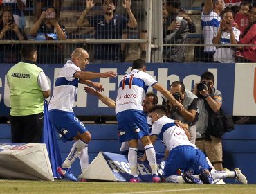 Universidad Católica buscará su primera victoria del torneo ante Curicó Unido