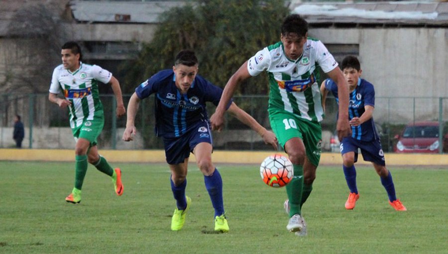 Segunda División: Santa Cruz reparte puntos con Deportes Vallenar en choque de invictos