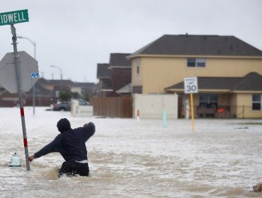 Trump visita devastado Texas para evaluar respuesta a tormenta Harvey