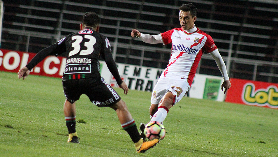 Copa Chile: Curicó Unido venció en el último suspiro a Palestino y da el primer golpe