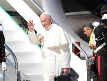 Papa Francisco se despide de Colombia con mensaje sobre pobreza