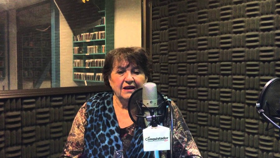 Doctora María Luisa Cordero destrozó sin piedad a Ignacio Lastra