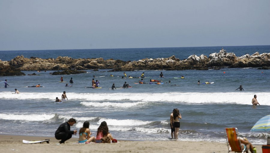 Histórico encuentro en Maitencillo: Comunidad se reúne para sacar adelante balneario