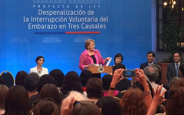 Este jueves Presidenta Bachelet va a promulgar ley de aborto en 3 causales