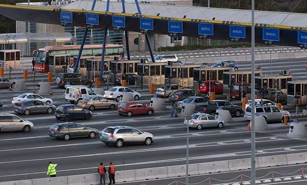 Más de 450 mil vehículos dejarán la Región Metropolitana este 18