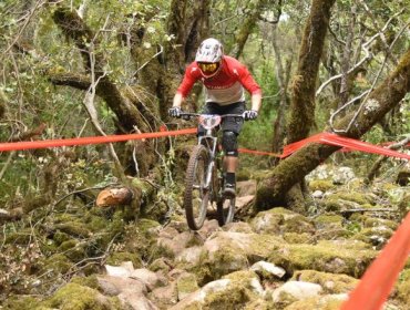 Presidenta Bachelet saluda a Ciclista “Guga” Ortiz tras su vuelta a Chile