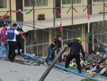 Se complica rescate de niña en escuela que colapsó por terremoto en México