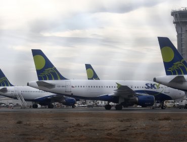 Sky deberá pagar $10 millones a pasajero bajado violentamente de avión en Calama