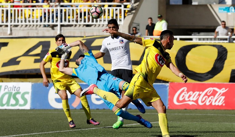 Colo Colo busca volver al triunfo ante San Luis en el inicio de la séptima fecha