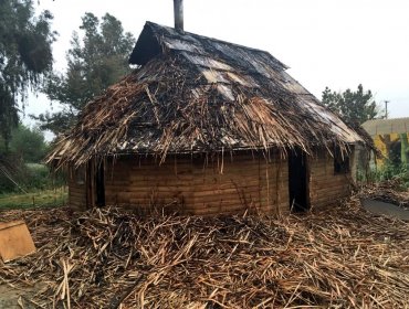 Investigan incendio intencional en centro medicinal mapuche en Villa Alemana